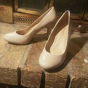 Cream pumps